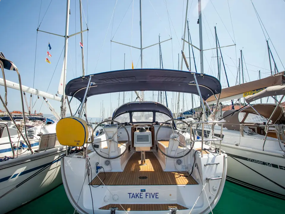 Bavaria Cruiser 34