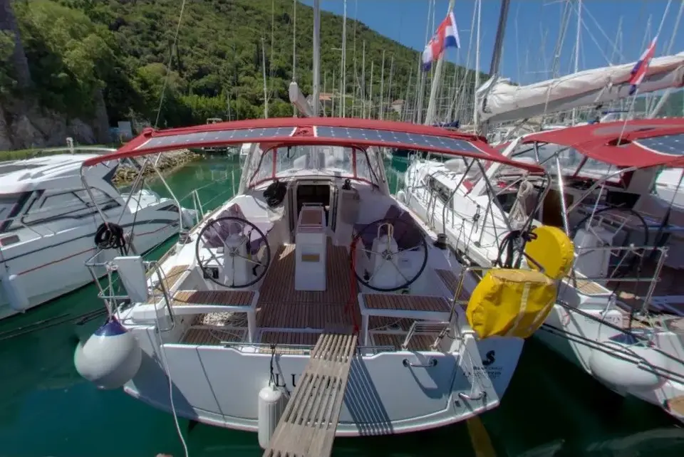 Oceanis 38.1