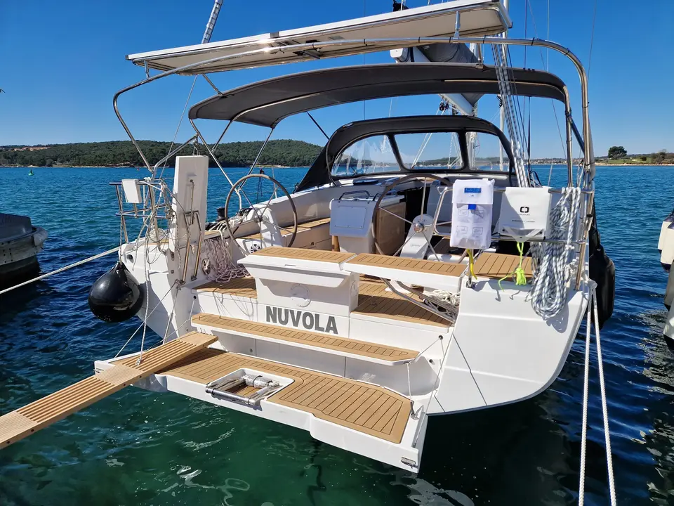 Hanse 410