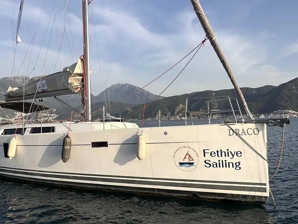 Hanse 445