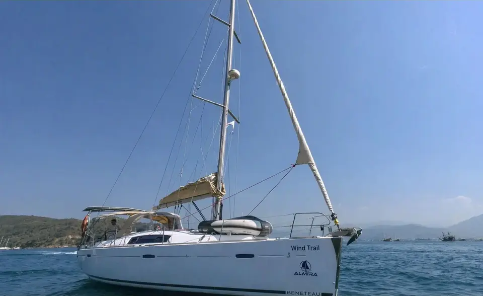 Oceanis 43