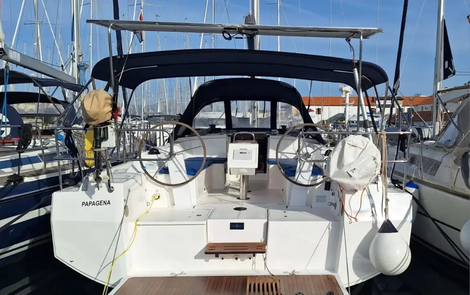 Bavaria C38