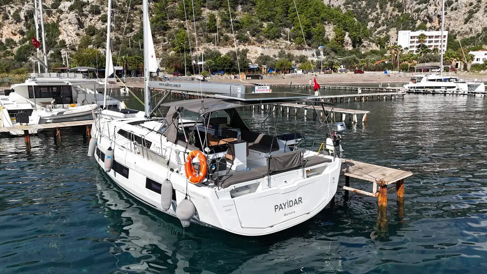 Dufour 44