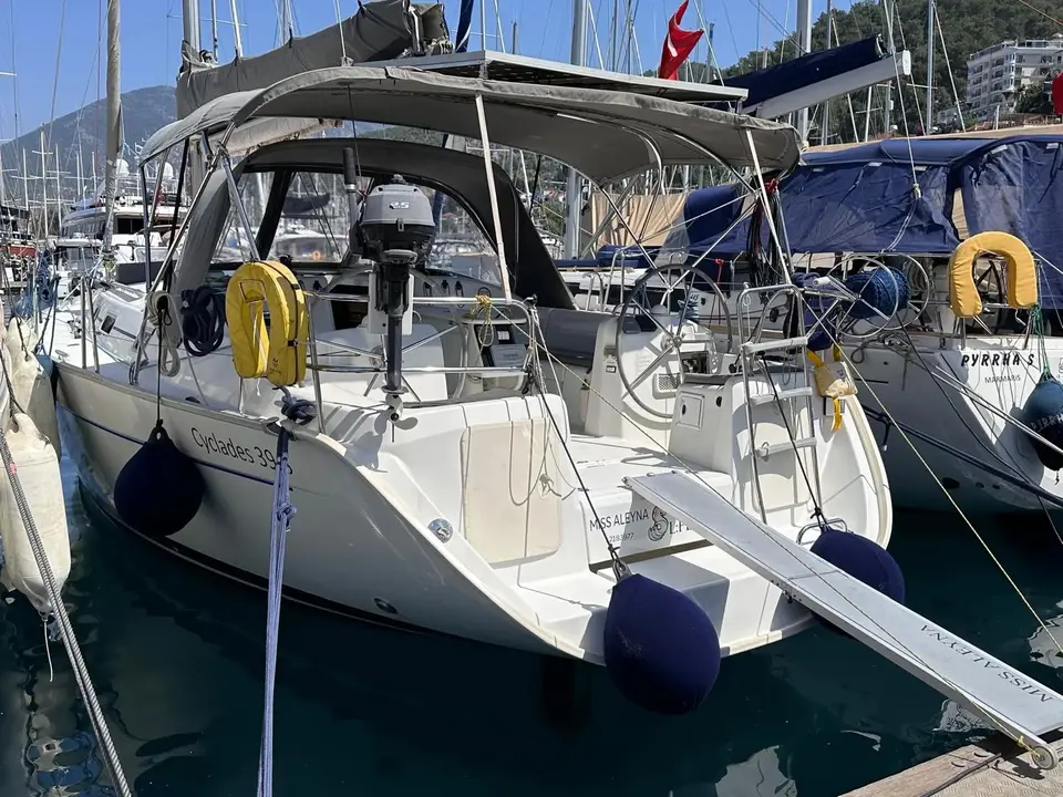 Cyclades 39.3