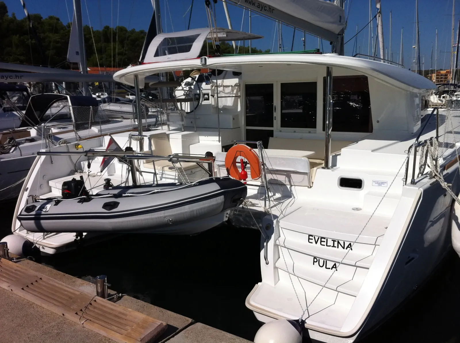 Lagoon 400 S2 (2013)