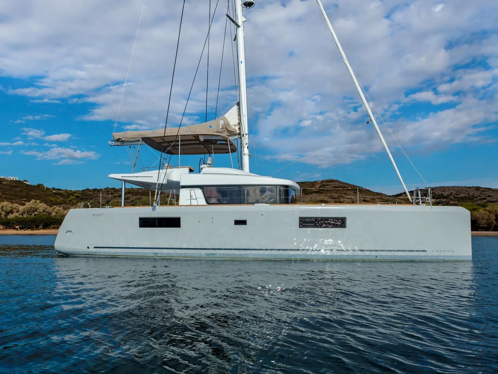 Lagoon 52F (2021)